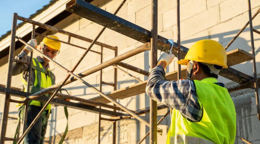 Professional fairlawn roofing services in Wayne, ME